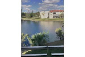 3001 Sunrise Lakes Dr 207, Fort Lauderdale, FL 33322 Sold 04/23/25