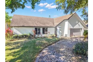 2230 NW 103rd Ave, Pembroke Pines, FL 33026 Sold 02/04/25