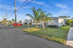 4124 S Shady Ln, Boynton Beach, FL 33436 Sold 06/18/25