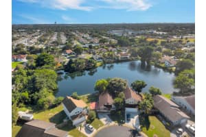 5560 SW 98th Way, Cooper City, FL 33328 Sold 03/18/25