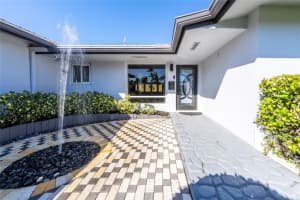 5931 NE 22nd Ter, Fort Lauderdale, FL 33308 Sold 05/05/25