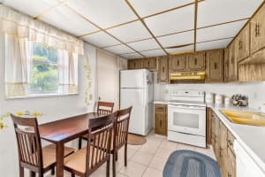 201 SE 11th Ter 302, Dania Beach, FL 33004 Sold 02/27/25