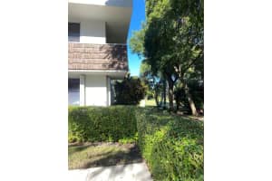 4031 N Cypress Dr 101, Pompano Beach, FL 33069 - MLS#F10473638