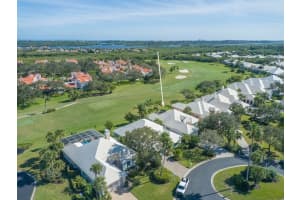 4810 Saint James Ave, Vero Beach, FL 32967 Sold 01/02/25