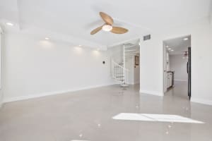 670 Tennis Club Drive 104, Fort Lauderdale, FL 33311 Sold 04/15/25