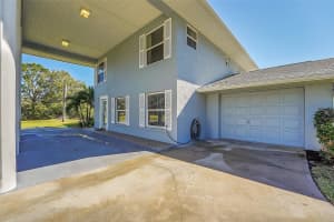 124 Autumn Ln, Lake Placid, FL 33852 Sold 03/14/25