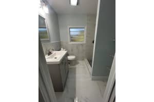 925 S L St, Lake Worth Beach, FL 33460 Sold 04/09/25