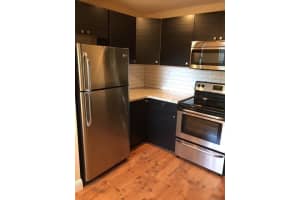 9621 NW 4th St 3E, Coral Springs, FL 33071 Sold 04/14/25