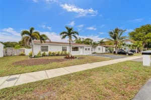 2251 SW 42nd Ter, Fort Lauderdale, FL 33317 Sold 04/14/25