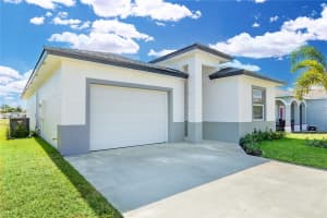 10 Nw Ave, Boynton Beach, FL 33435 Sold 02/25/25