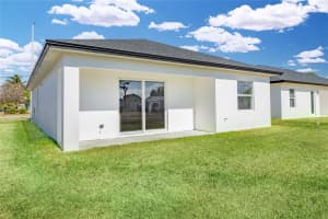 10 Nw Ave, Boynton Beach, FL 33435 Sold 02/25/25