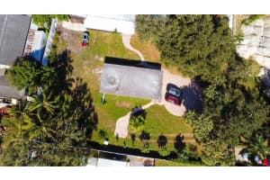 4001 SW 73rd Ave, Davie, FL 33314 Sold 06/10/25