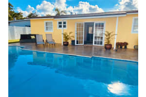 1312 SE 1st Ave, Deerfield Beach, FL 33441 Sold 01/30/25