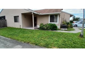 901 SW 109th Ave, Pembroke Pines, FL 33025 Sold 02/25/25