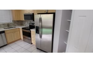 901 SW 109th Ave, Pembroke Pines, FL 33025 Sold 02/25/25