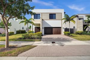 21000 NE 2nd Ct, Miami, FL 33179 Sold 02/07/25