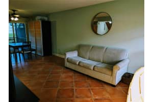 5182 Lake Loop Rd, Cooper City, FL 33330 Sold 05/28/25