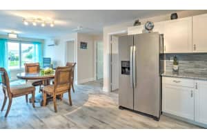 49 E 27th St 1, Riviera Beach, FL 33404 - MLS#F10474047