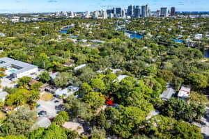 724 SW 14th Ave, Fort Lauderdale, FL 33312 Sold 01/29/25