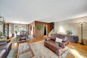 7541 NW 1st St, Pembroke Pines, FL 33024 Sold 02/06/25