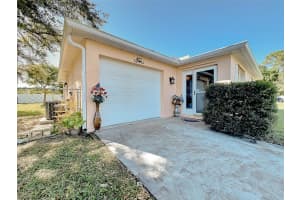 402 NW Concord Dr, Port Saint Lucie, FL 34983 Sold 01/21/25