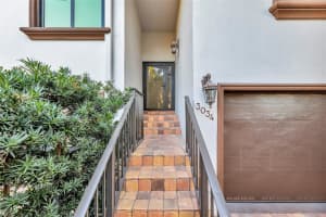 3034 NE 49th St, Fort Lauderdale, FL 33308 Sold 01/14/25