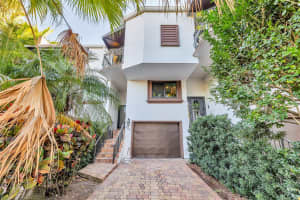 3034 NE 49th St, Fort Lauderdale, FL 33308 Sold 01/14/25
