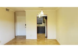 1200 Tallwood Ave 311, Hollywood, FL 33021 Sold 02/07/25