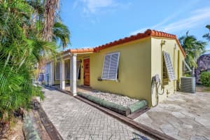 5240 N Andrews Ave, Oakland Park, FL 33309 Sold 05/02/25