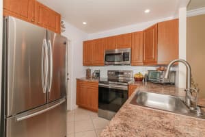 3431 NW 50th Ave 201, Lauderdale Lakes, FL 33319 - MLS#F10474321