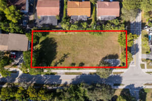 3990 Woodside Drive, Coral Springs, FL 33065 - MLS#F10474322