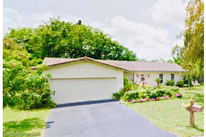 11180 NW 40th St, Coral Springs, FL 33065 Sold 03/03/25
