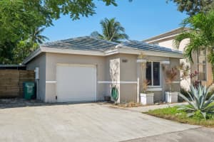 3087 Palm Pl, Margate, FL 33063 Sold 04/03/25