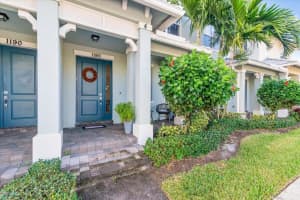 1190 Eucalyptus Drive 4, Hollywood, FL 33021 Sold 01/31/25