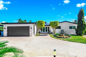 3820 NE 16th Ave, Oakland Park, FL 33334 Sold 06/06/25