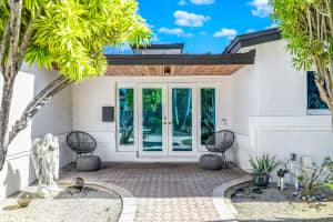 3820 NE 16th Ave, Oakland Park, FL 33334 Sold 06/06/25