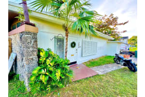 1642 NE 8th St, Fort Lauderdale, FL 33304 Sold 09/26/25