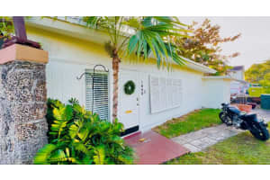 1642 NE 8th St, Fort Lauderdale, FL 33304 Sold 09/26/25