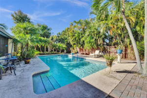 1813 NE 26th Dr, Wilton Manors, FL 33306 Sold 01/28/25