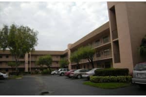 10442 Sunrise Lakes Blvd 202, Sunrise