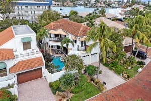 373 Pelican Way, Delray Beach, FL 33483 Sold 03/07/25
