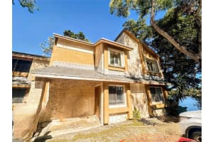 102 Wimbledon Lake Dr 121, Plantation, FL 33324 Sold 04/10/25