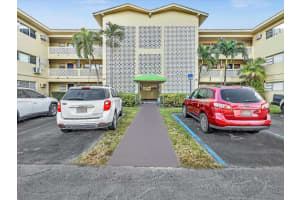 11930 NE 19th Dr 9, North Miami, FL 33181 Sold 03/27/25
