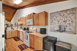 2271 Dogwood Ct 2271, Pembroke Pines, FL 33026 Sold 07/10/25