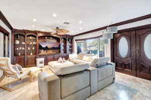 2230 N 55th Ave, Hollywood, FL 33021 Sold 01/27/25