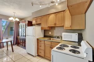 2624 NE 30th Pl 102B, Fort Lauderdale, FL 33306 Sold 08/12/25