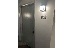 649 W Oakland Park Blvd 108A, Oakland Park, FL 33311 Sold 02/18/25