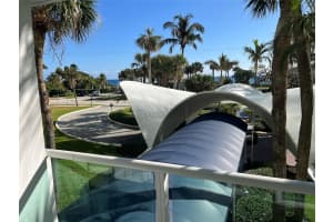333 NE 21st Avenue 310, Deerfield Beach, FL 33441 Sold 02/05/25
