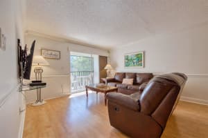 201 178th Dr 323, Sunny Isles Beach, FL 33160 - MLS#F10474812