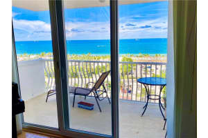 1 Las Olas Circle 1204, Fort Lauderdale, FL 33316 Sold 04/10/25
